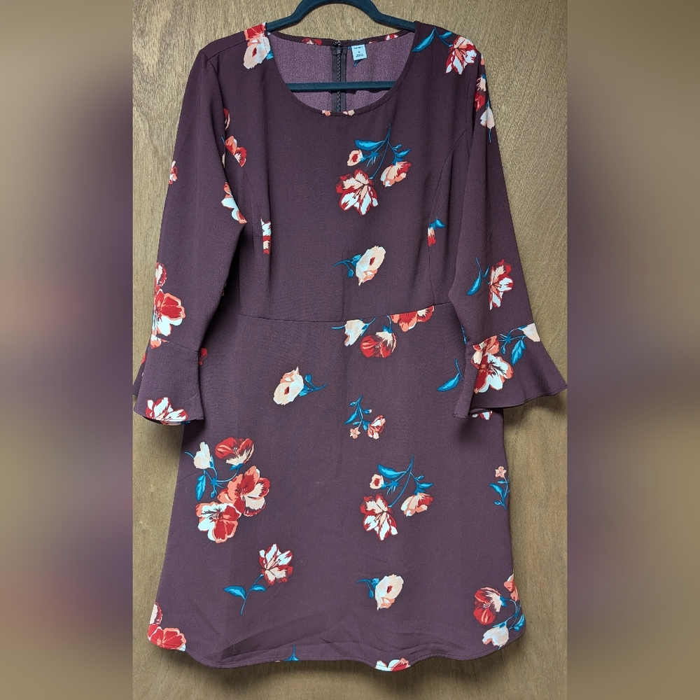 Old Navy Floral Bell/Long Sleeve Midi Dress